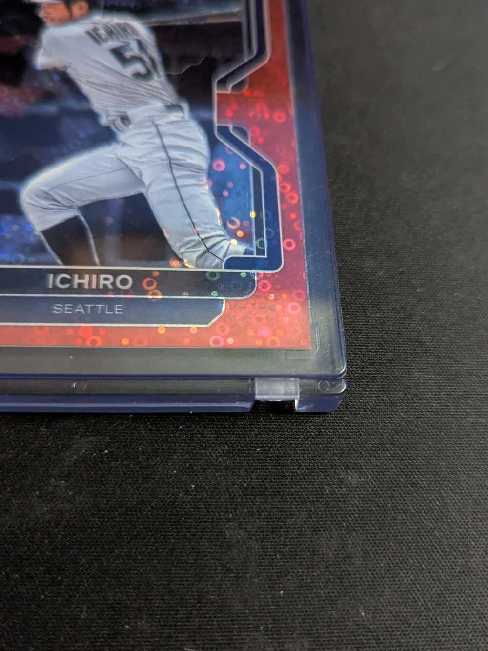 2022 Panini Prizm Red Dragon 15/49 Ichiro Suzuki #247